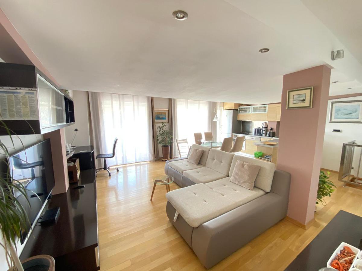 Apartment Sirius بودْسْتغانا المظهر الخارجي الصورة