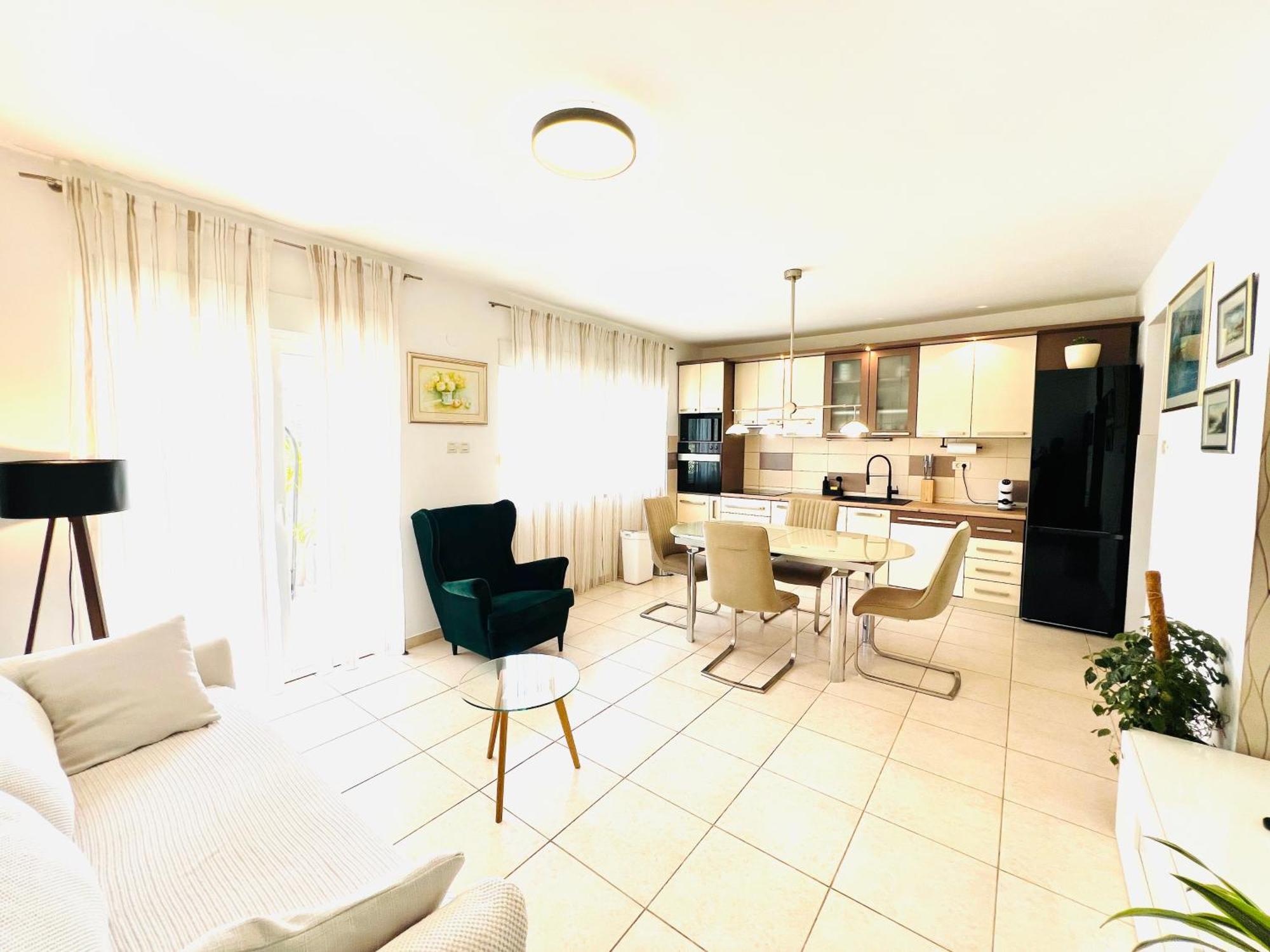 Apartment Sirius بودْسْتغانا المظهر الخارجي الصورة